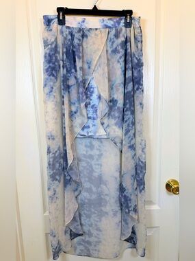 Kimchi Blue Blue and Cream Mosaic High-Low Skirt Overlay w/Mini Under. Size 12